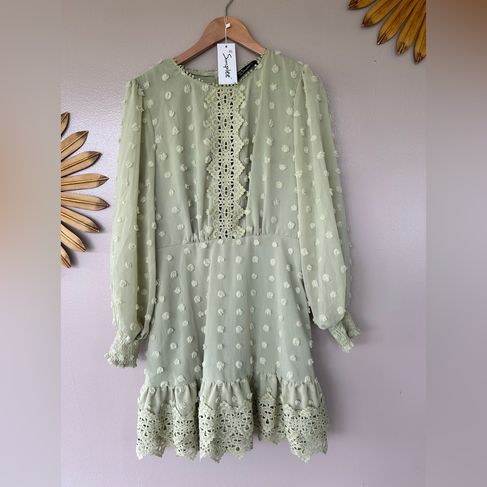 Simplee Apparel Mint Green Lace Long Sleeve Dress
